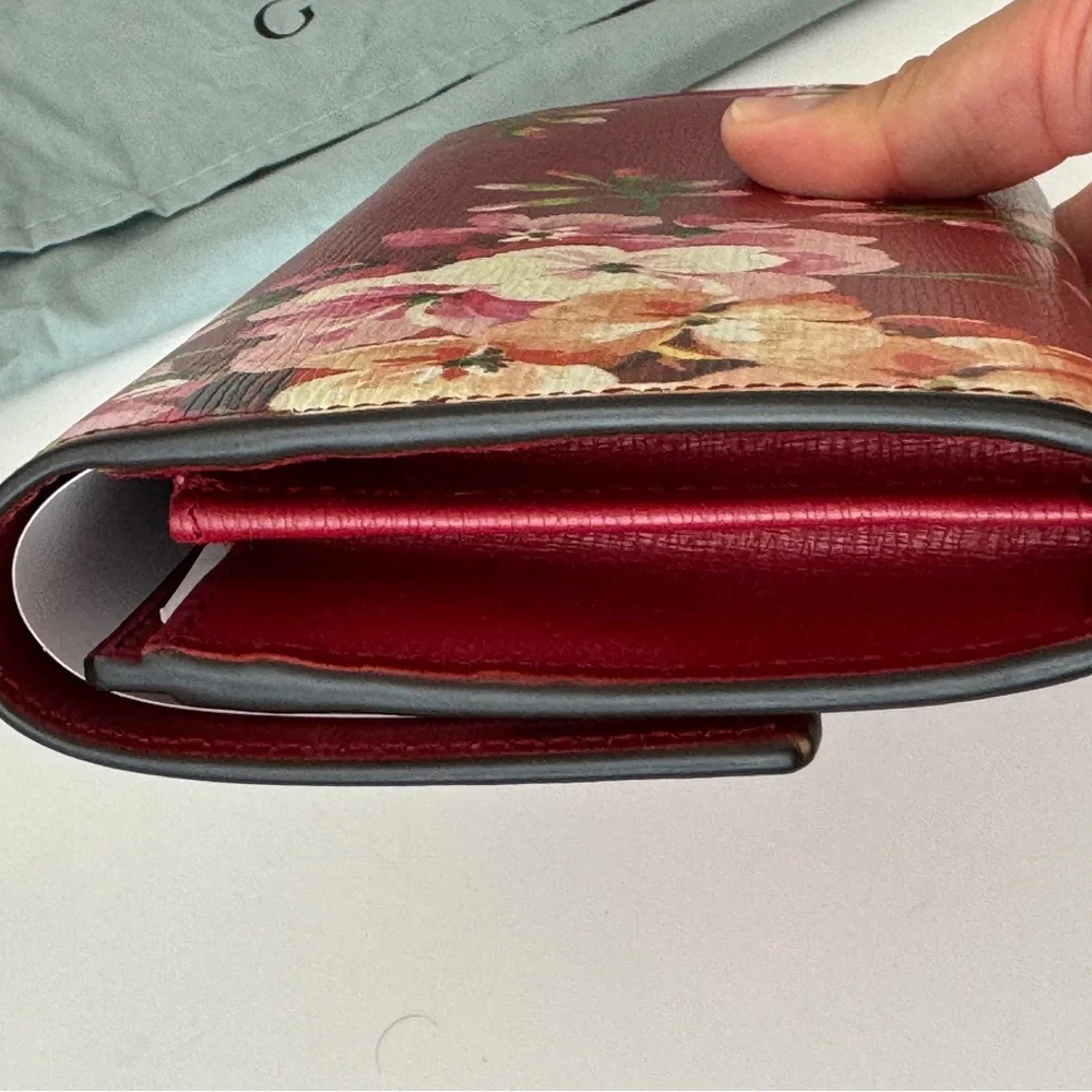 Gucci Blooms Print Continental Wallet Romantic Cherry Multicolor Japan